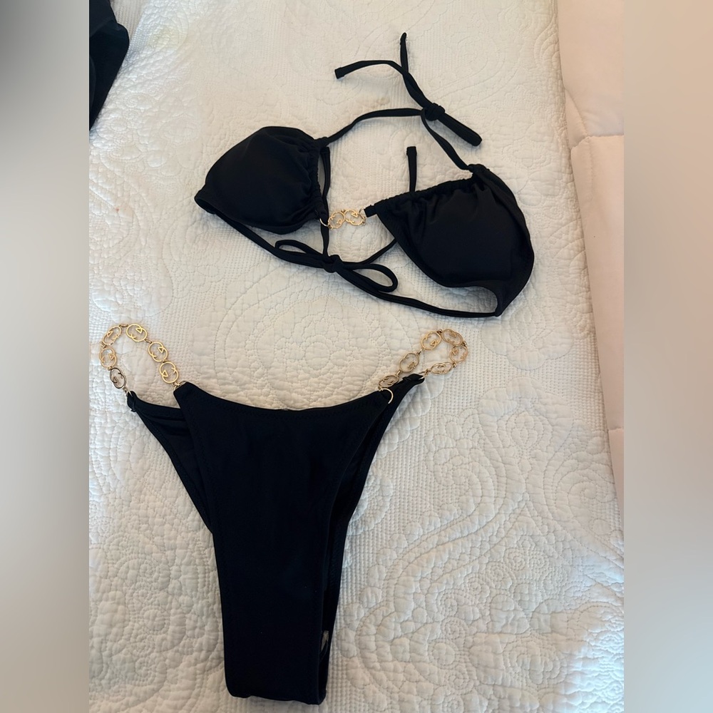 Black Bikini Set with Gold Chain Accents size Large NWT